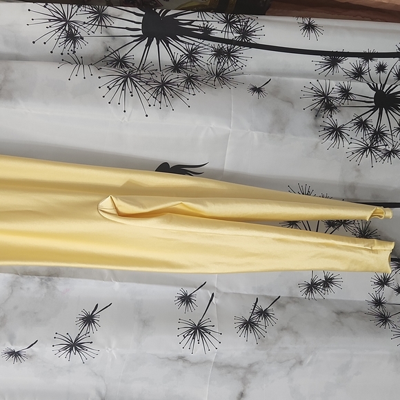 1980's one piece lycra workout leotard with stirrup feet - Picture 2 of 5